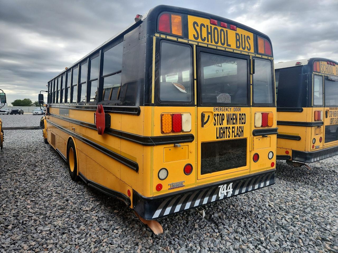 2009 THOMAS SAF-T-LINE