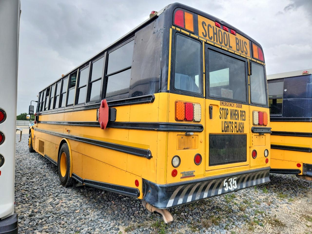 2009 THOMAS SAF-T-LINE