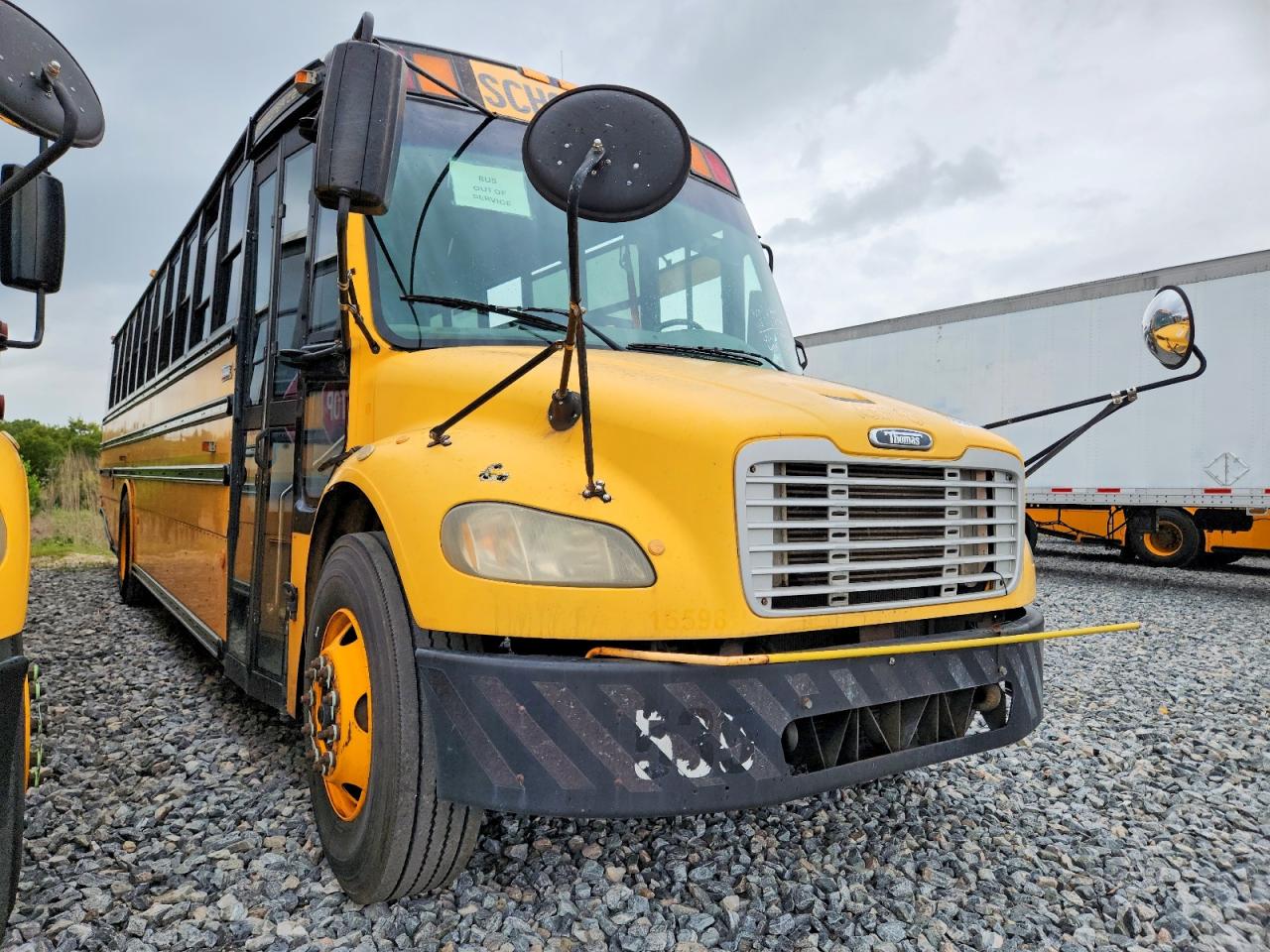 2009 THOMAS SAF-T-LINE