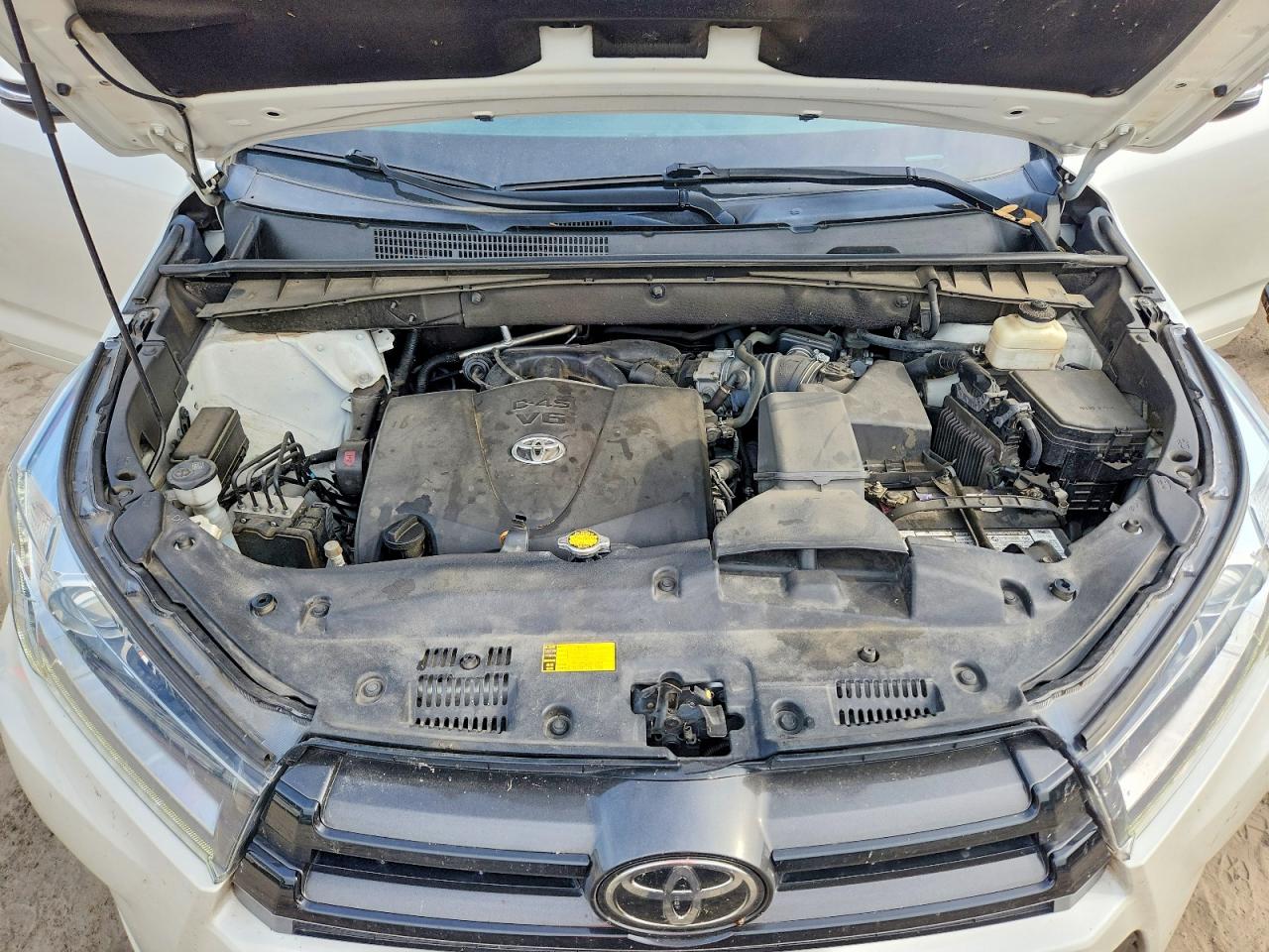 2017 TOYOTA HIGHLANDER