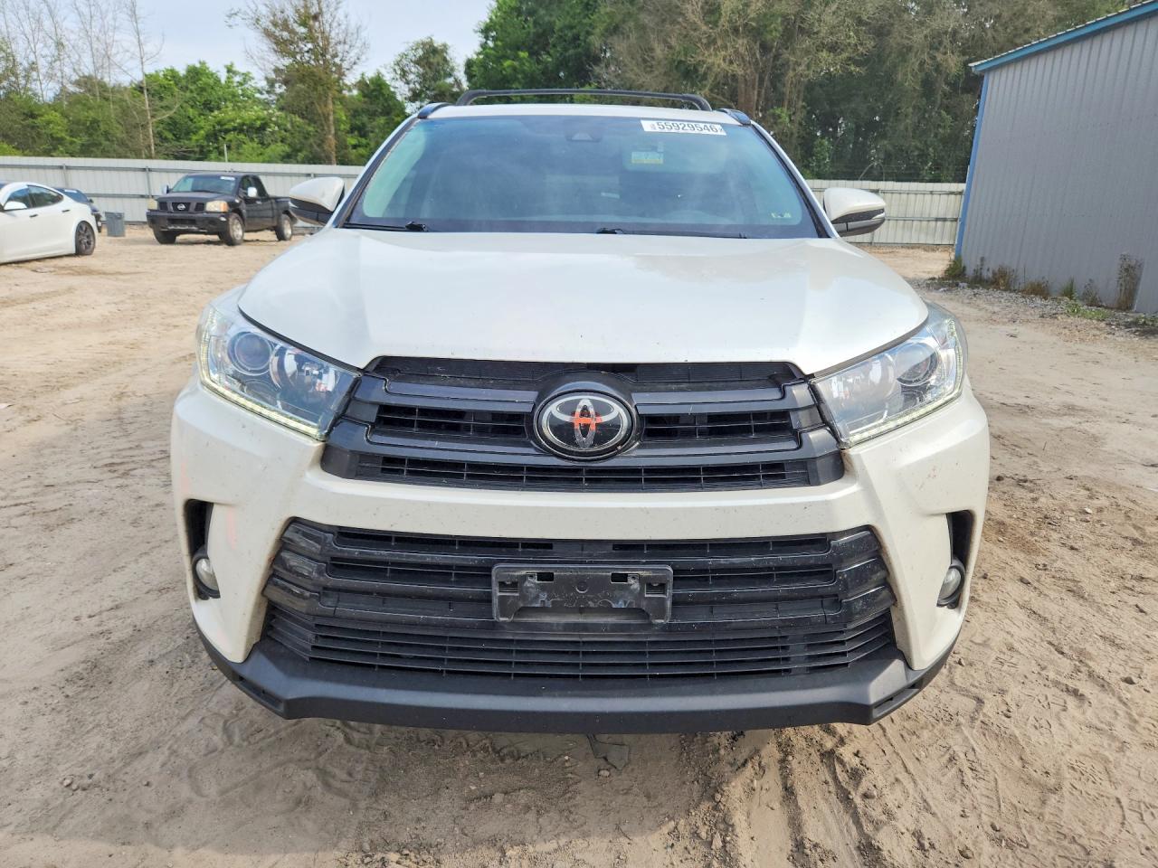 2017 TOYOTA HIGHLANDER
