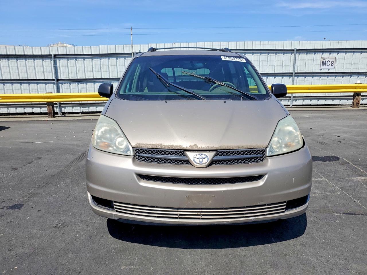 2004 TOYOTA SIENNA