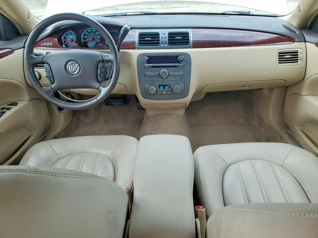 2010 BUICK LUCERNE