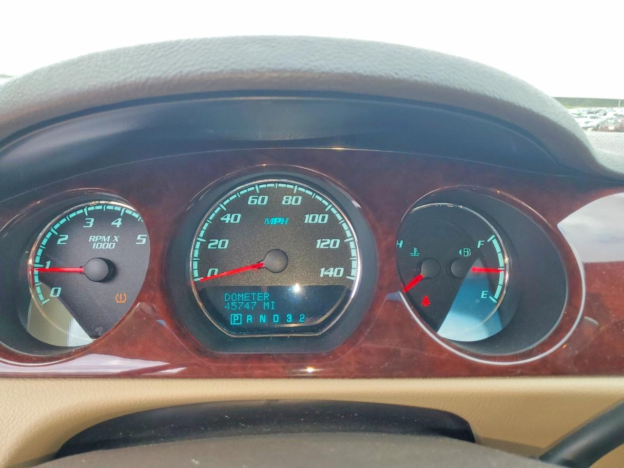 2010 BUICK LUCERNE