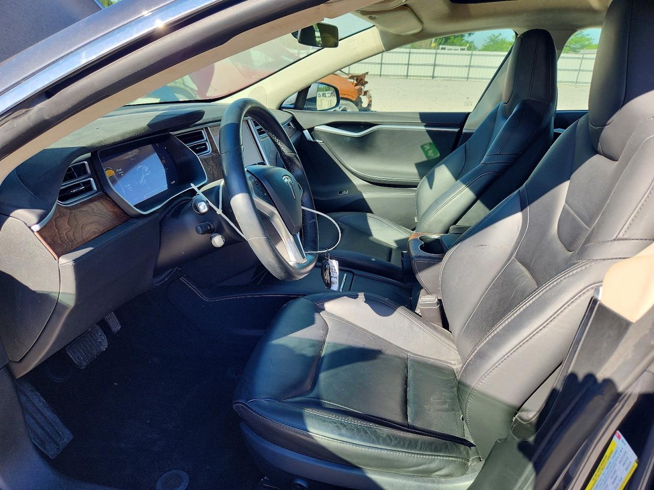 2016 TESLA MODEL S