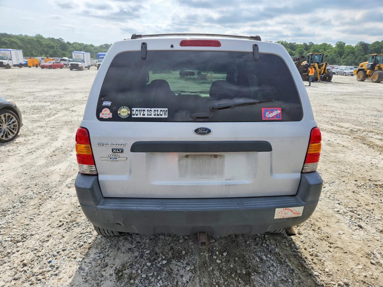 2002 FORD ESCAPE