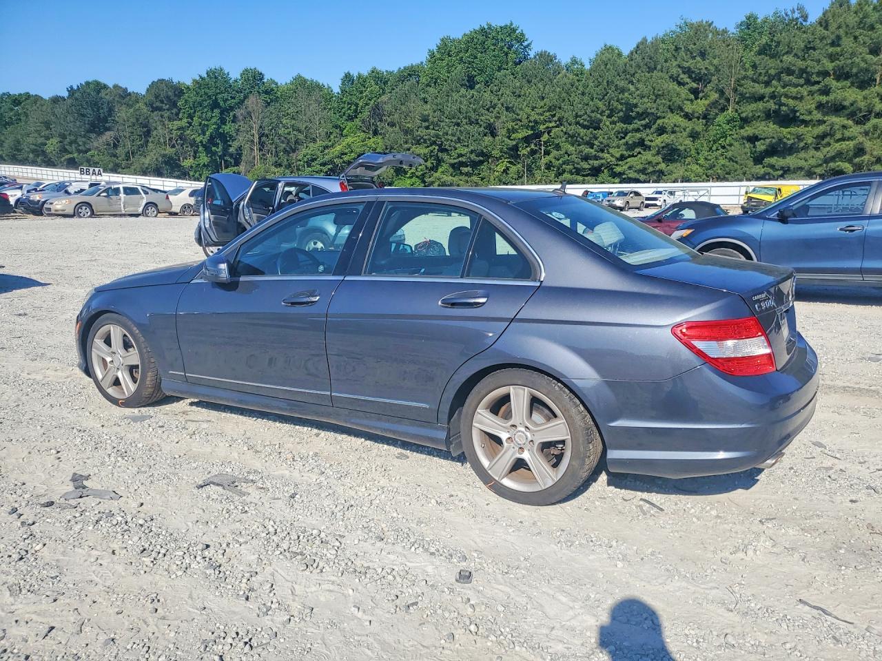 2011 MERCEDES-BENZ C-CLASS