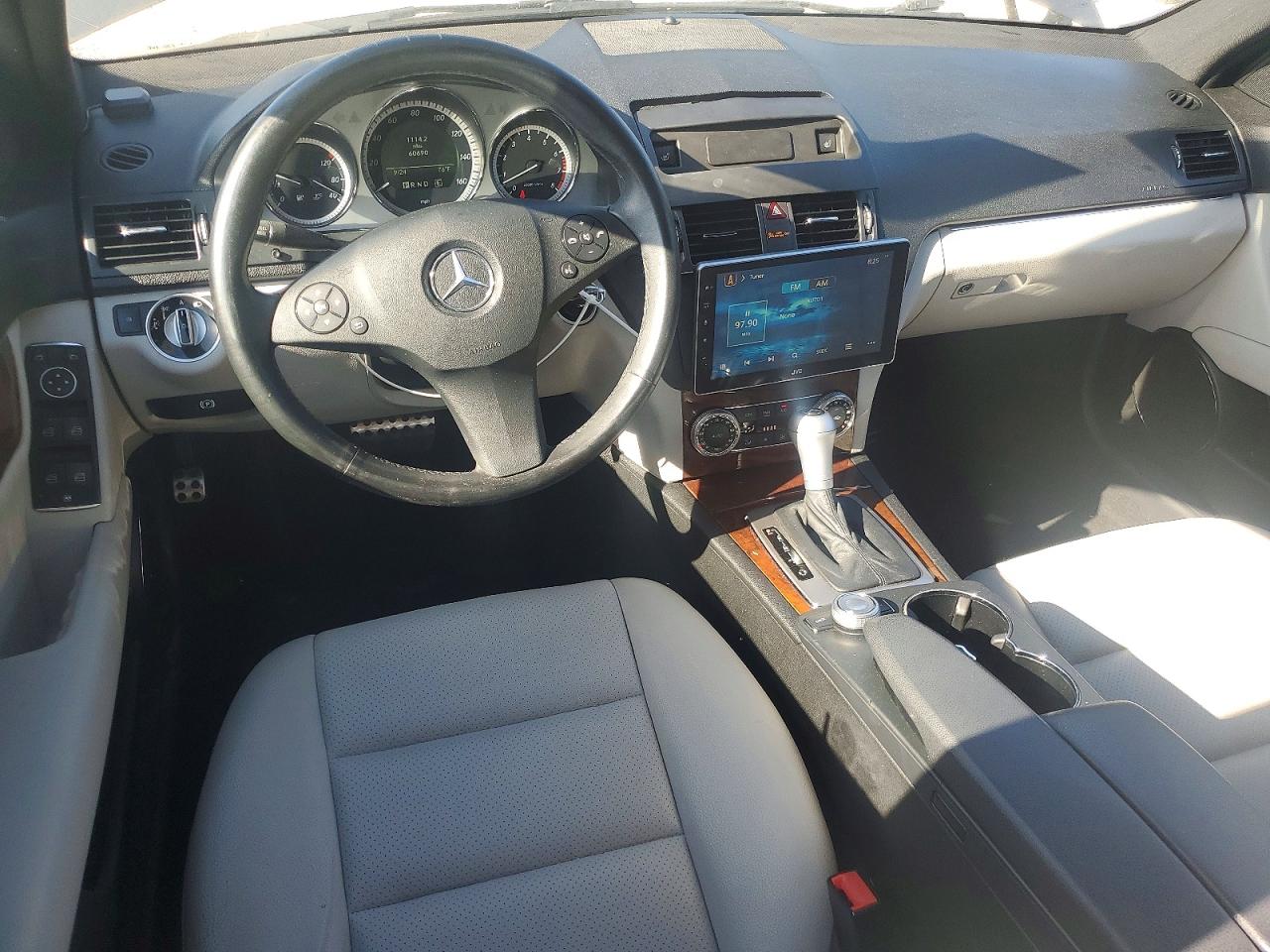 2011 MERCEDES-BENZ C-CLASS