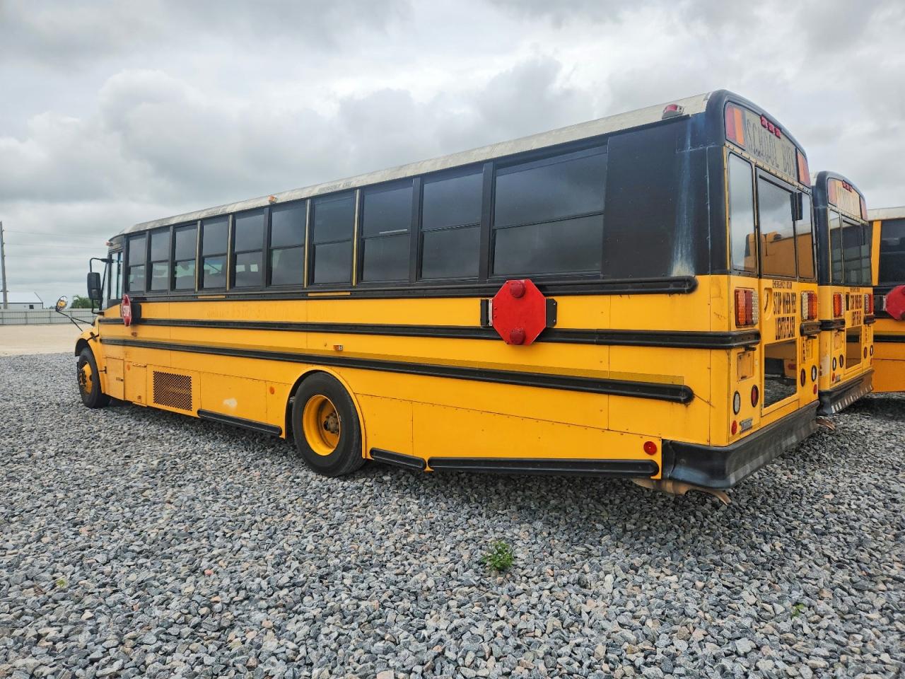 2009 THOMAS SAF-T-LINE