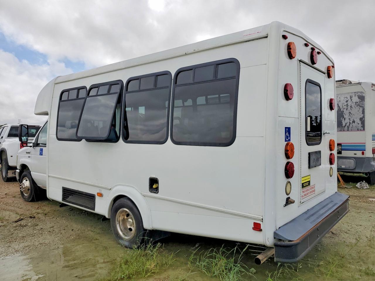 2014 FORD ECONOLINE