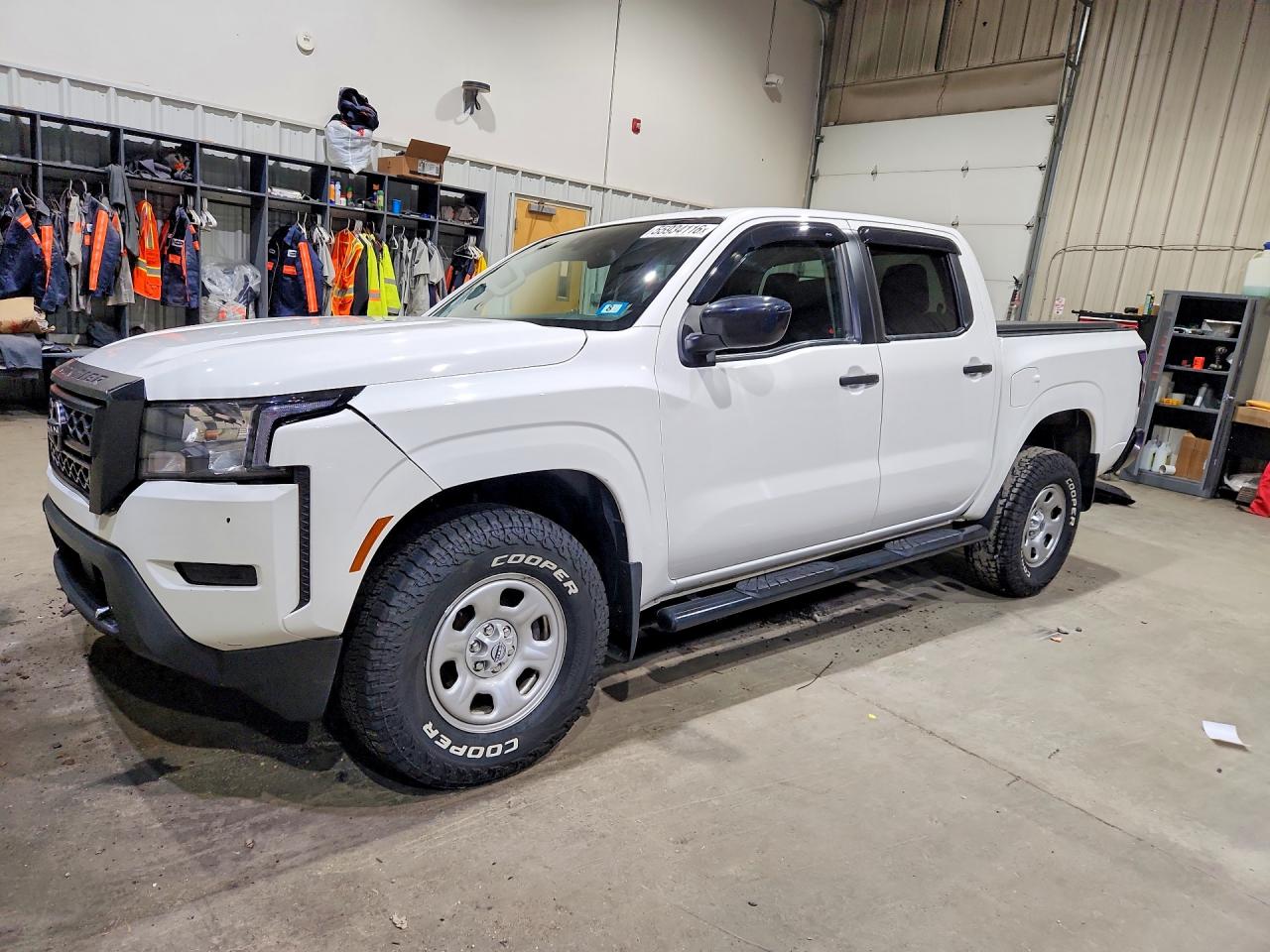 2022 NISSAN FRONTIER