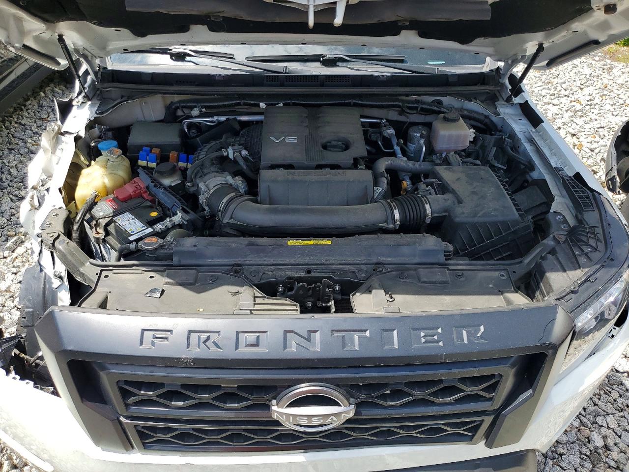 2022 NISSAN FRONTIER