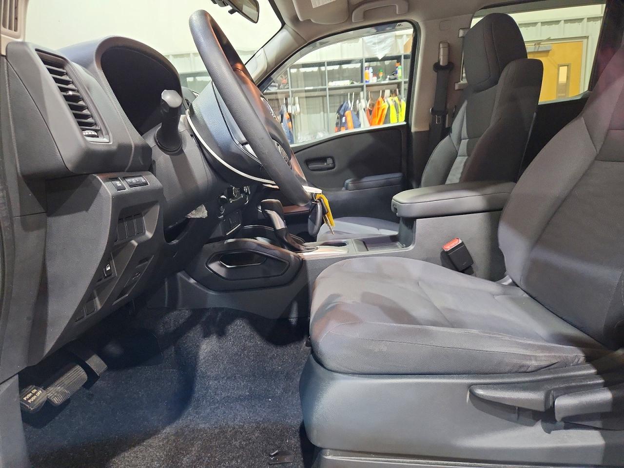 2022 NISSAN FRONTIER