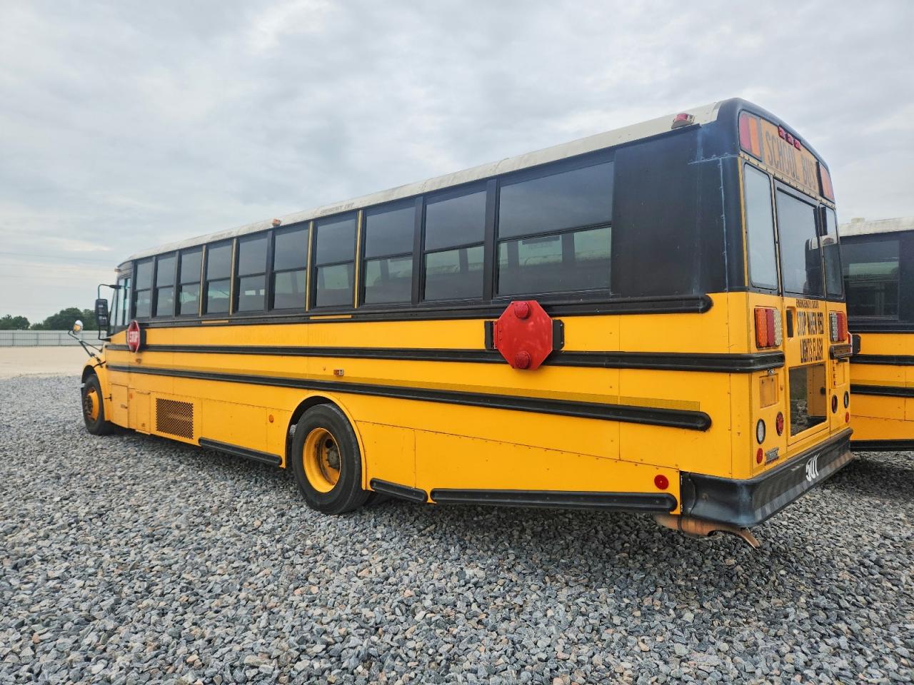 2009 THOMAS SAF-T-LINE