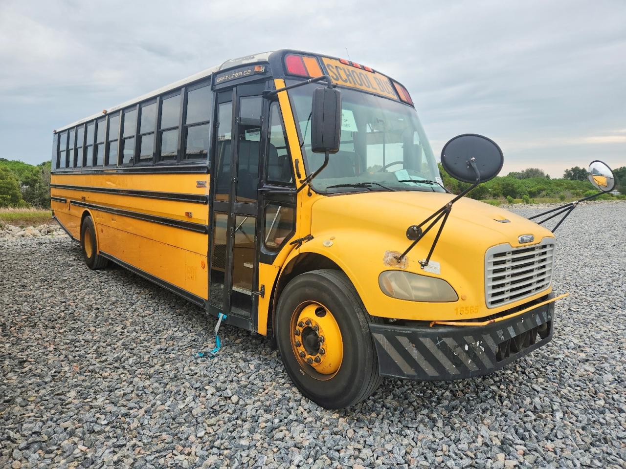 2009 THOMAS SAF-T-LINE