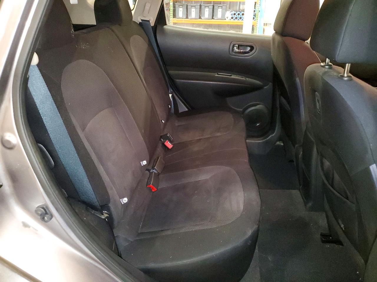2011 NISSAN ROGUE