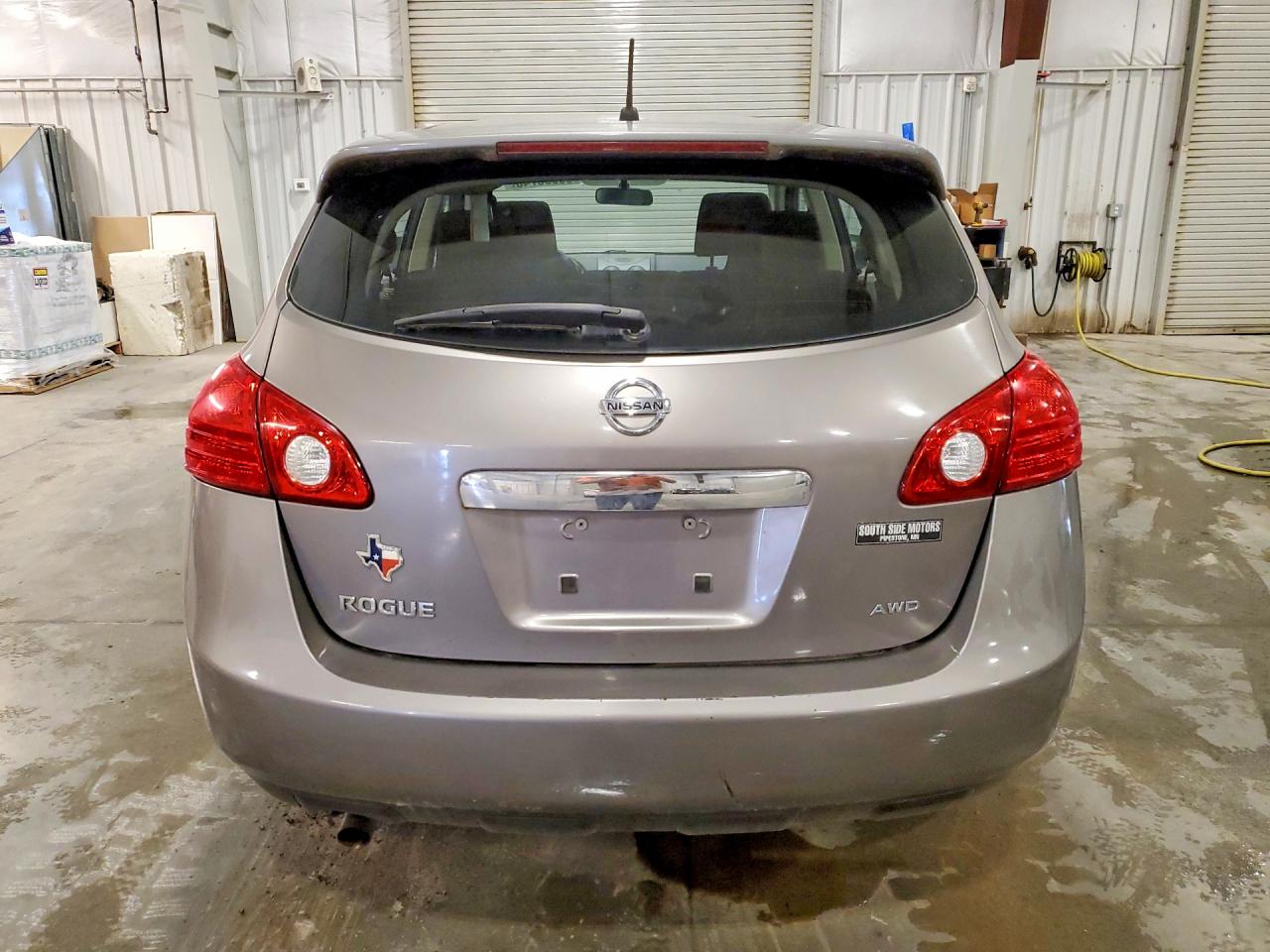 2011 NISSAN ROGUE