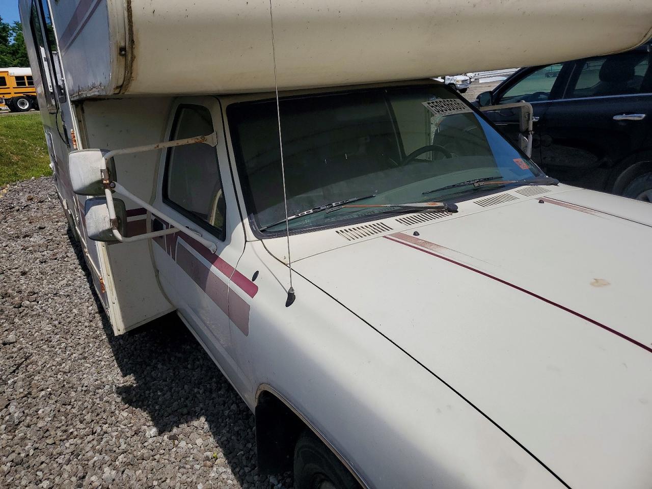 1990 WINN MOTORHOME