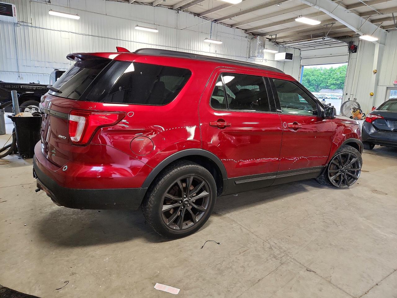 2017 FORD EXPLORER