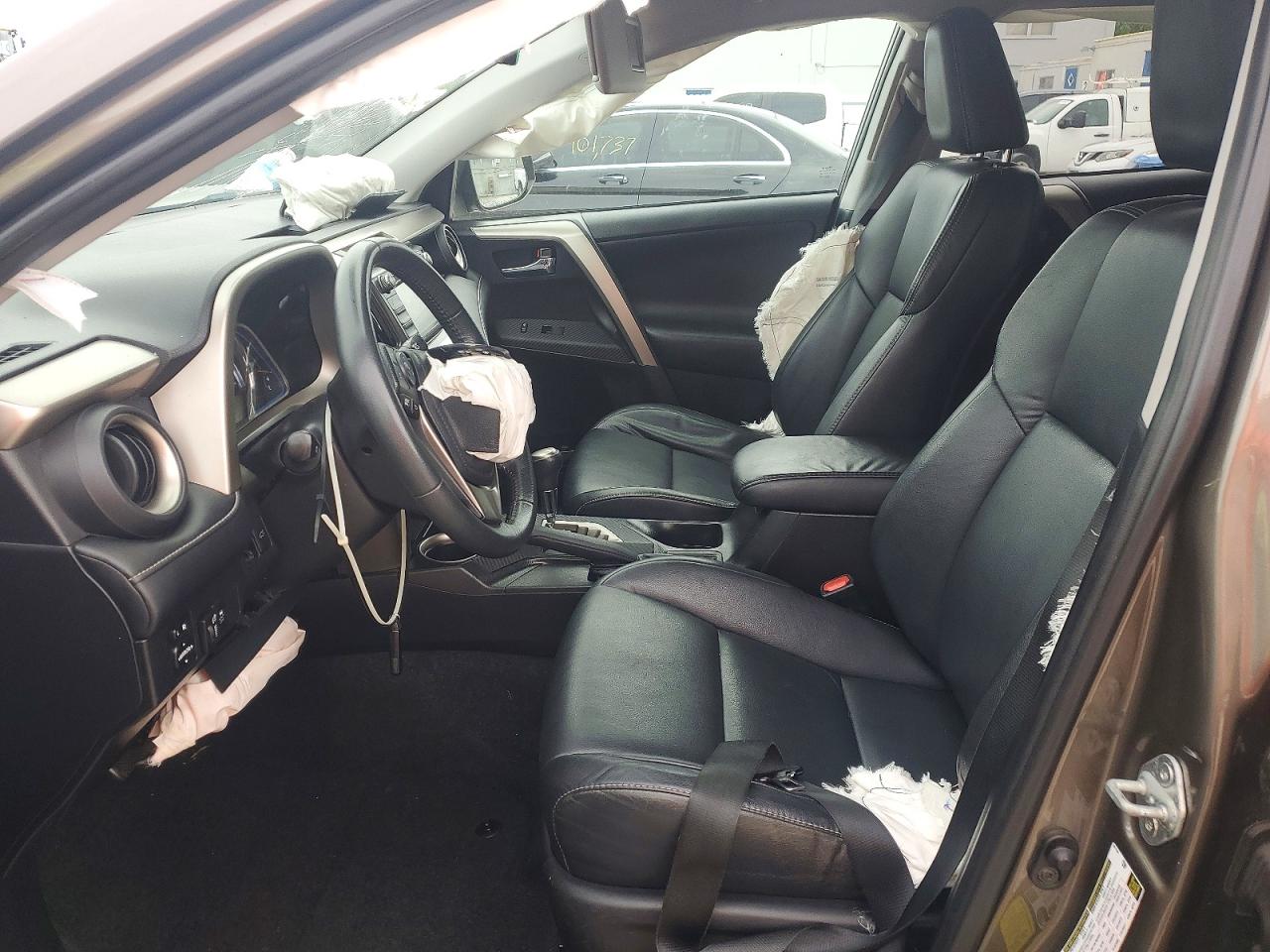 2015 TOYOTA RAV4
