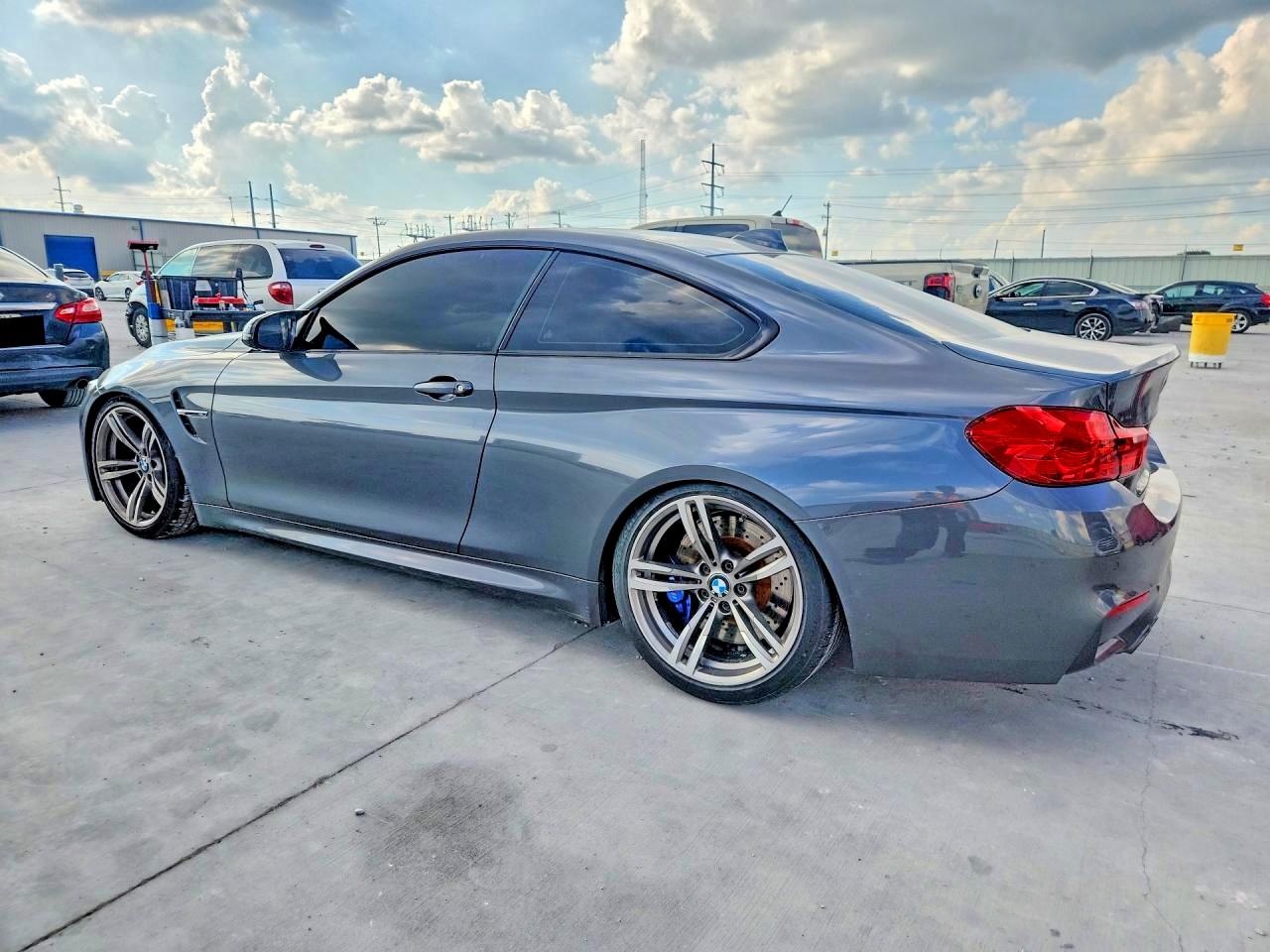 2016 BMW M4