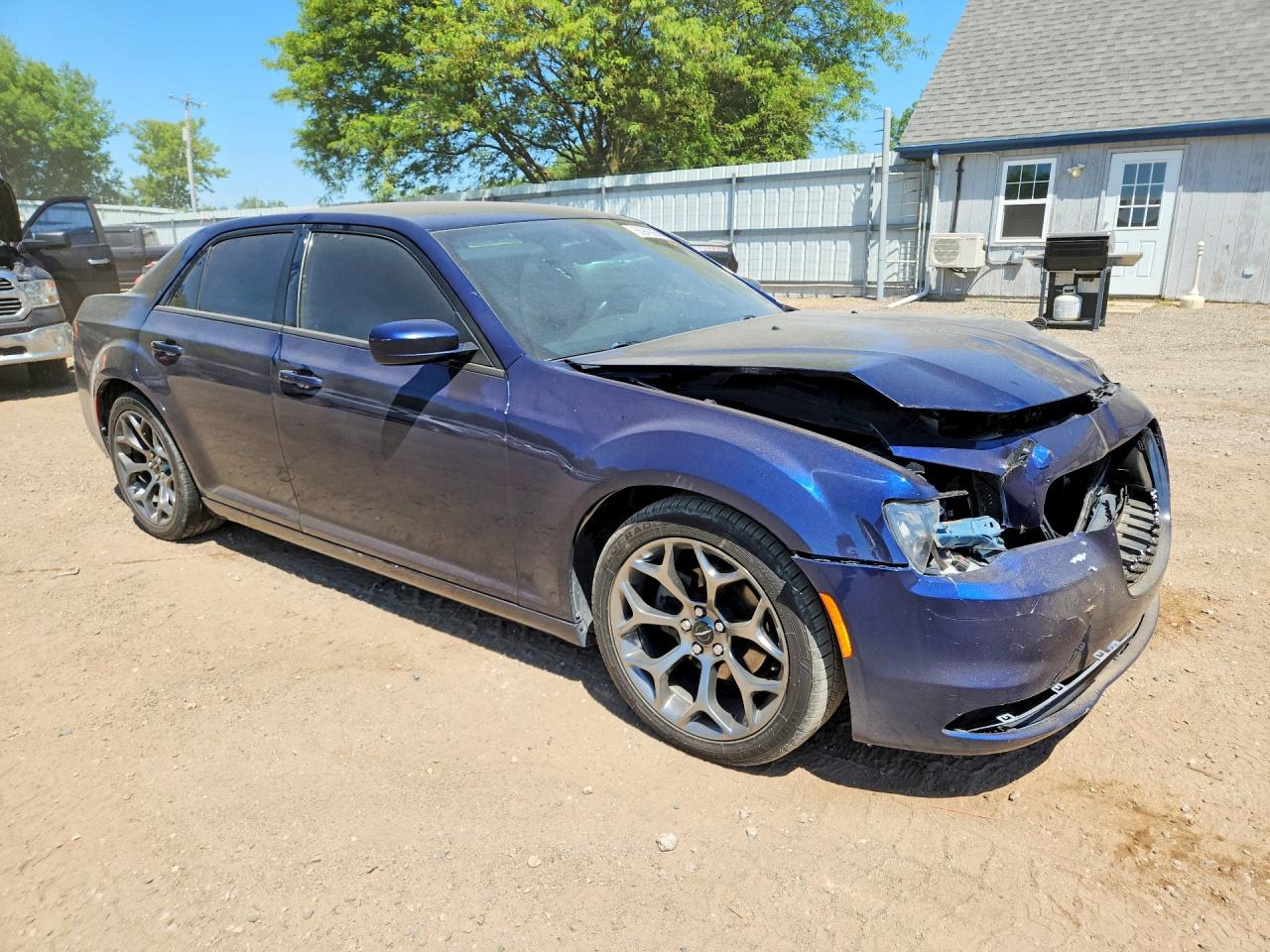 2015 CHRYSLER 300
