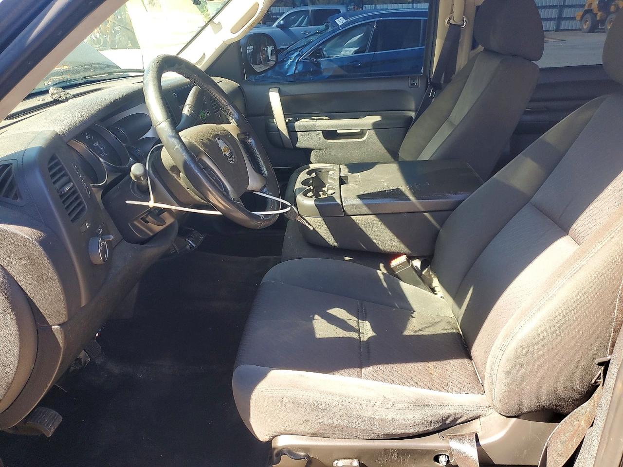 2011 CHEVROLET SILVERADO