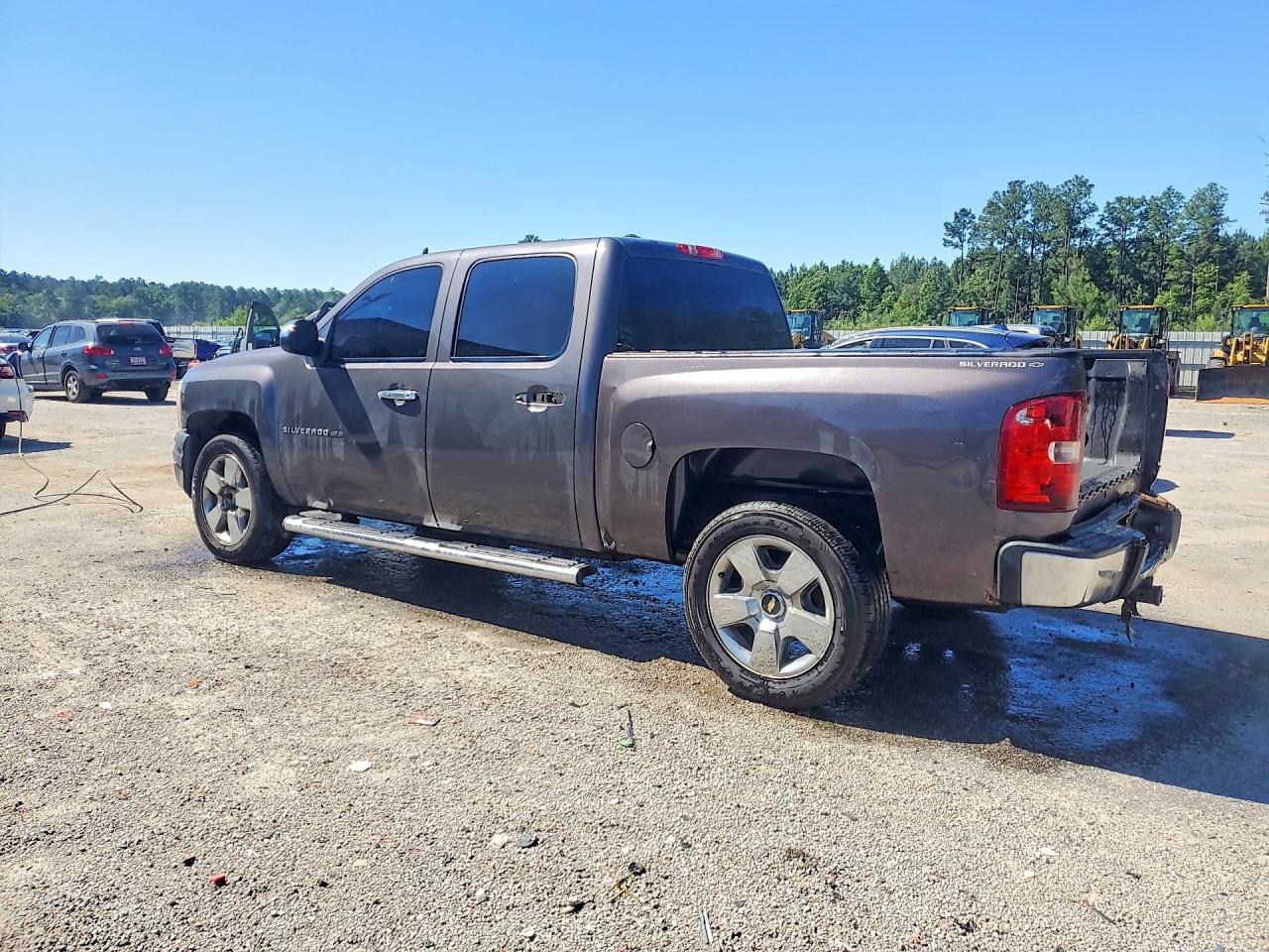 2011 CHEVROLET SILVERADO
