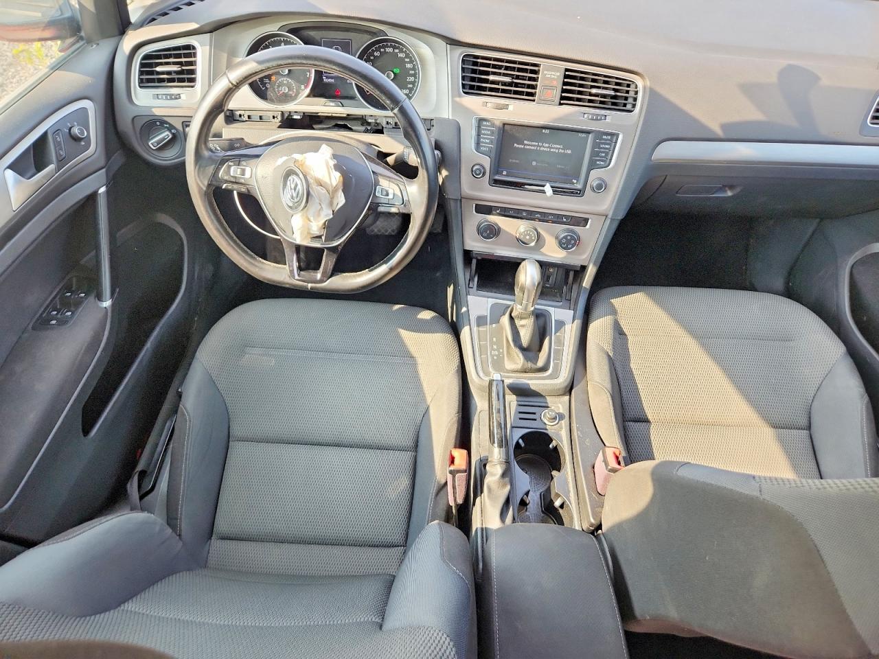 2017 VOLKSWAGEN GOLF