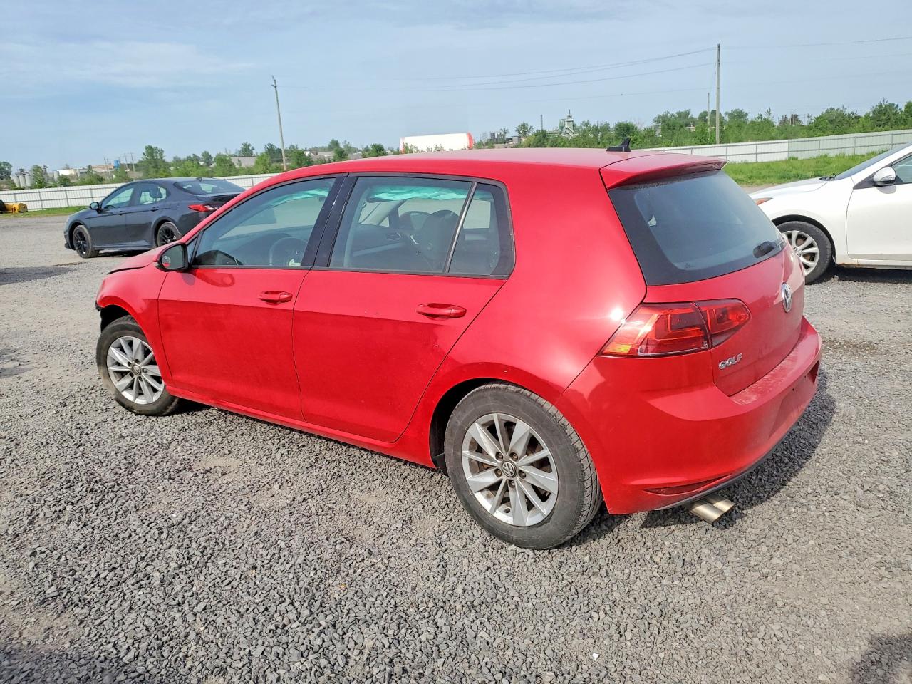 2017 VOLKSWAGEN GOLF
