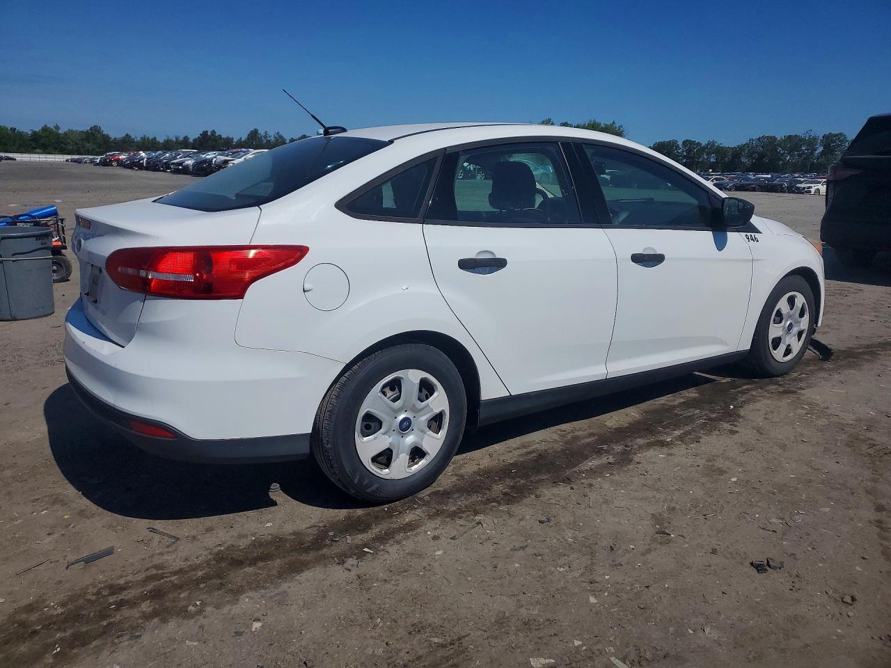 2017 FORD FOCUS