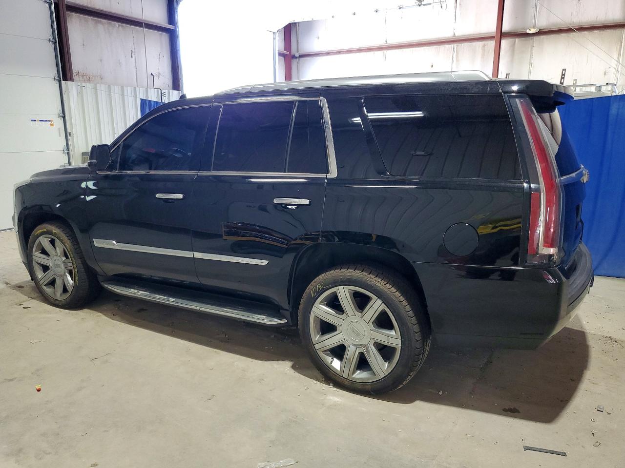 2016 CADILLAC ESCALADE