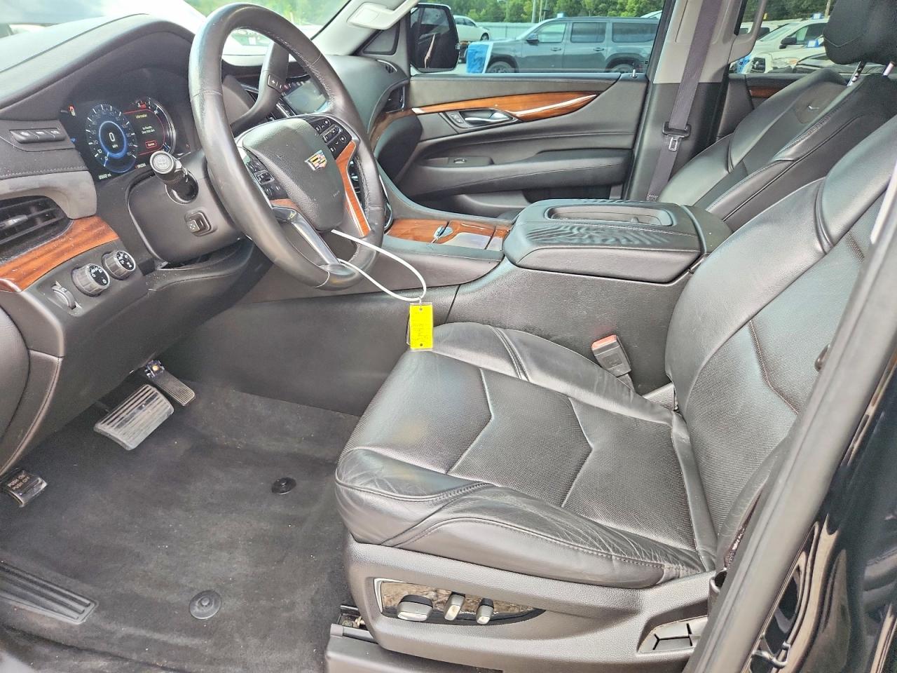 2016 CADILLAC ESCALADE