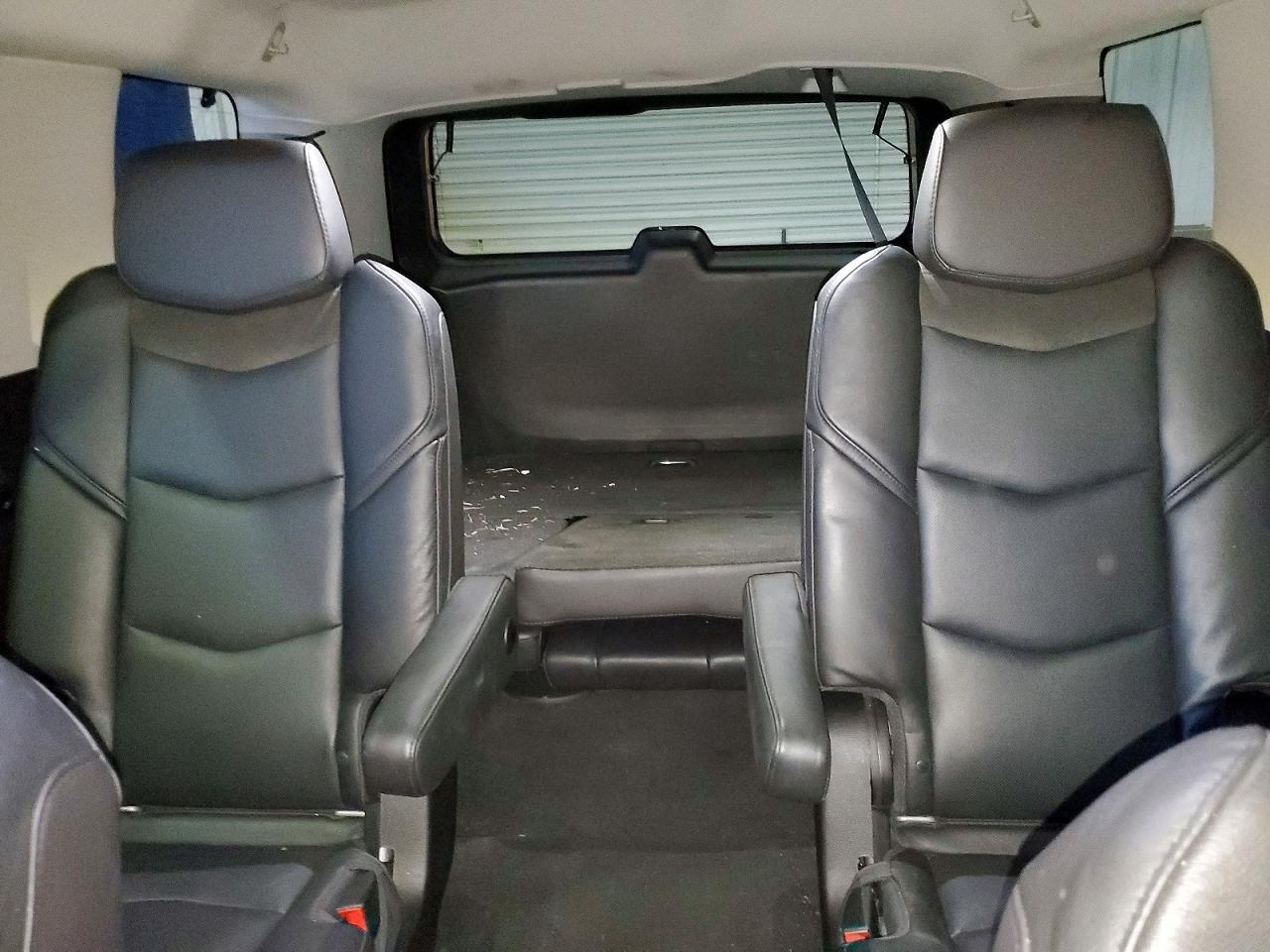2016 CADILLAC ESCALADE