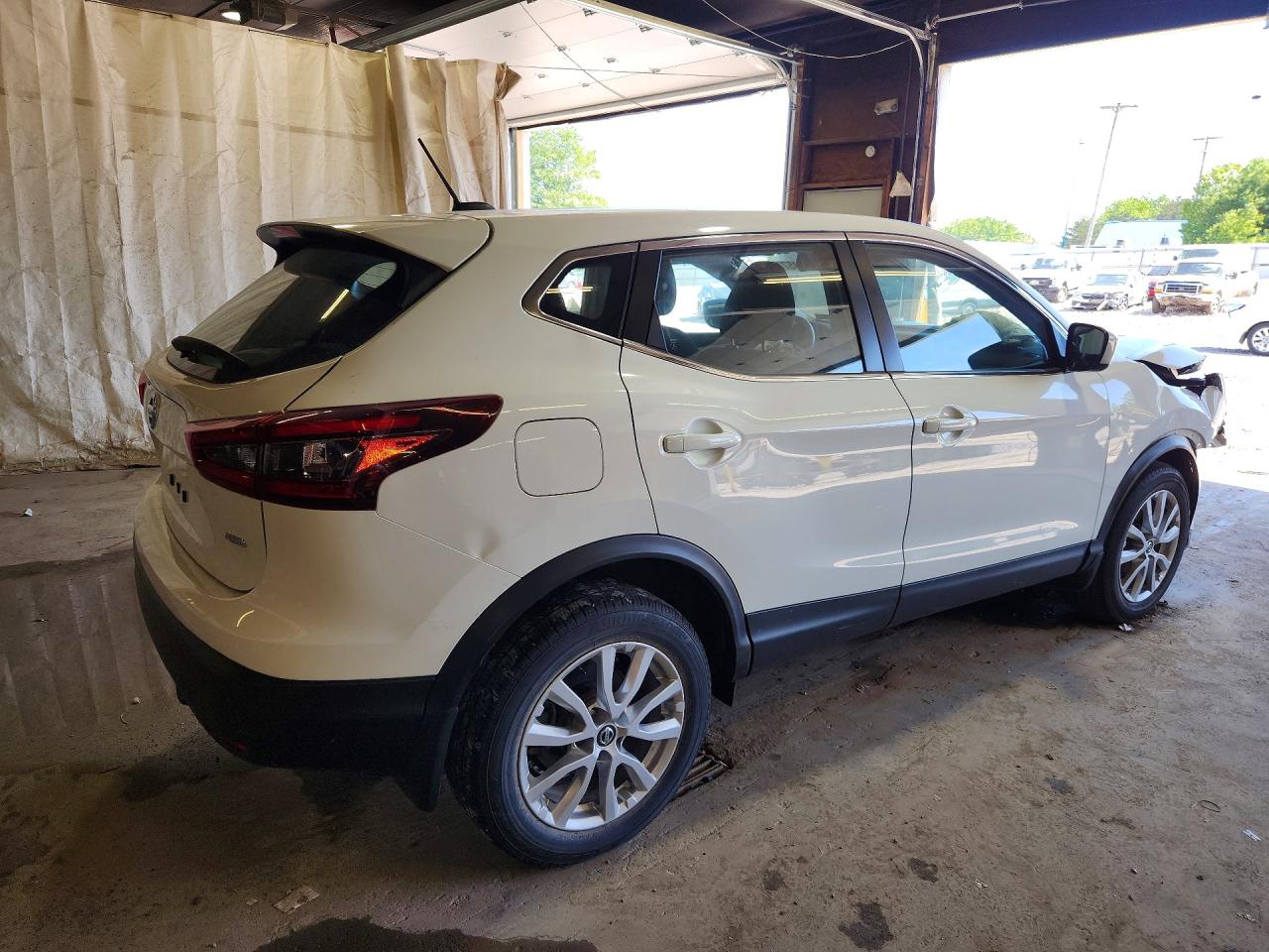 2022 NISSAN ROGUE