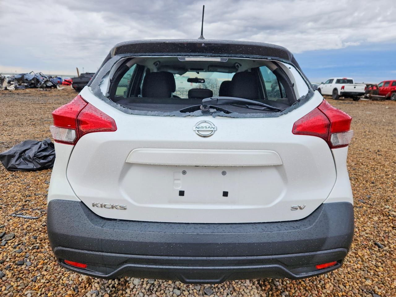 2019 NISSAN KICKS