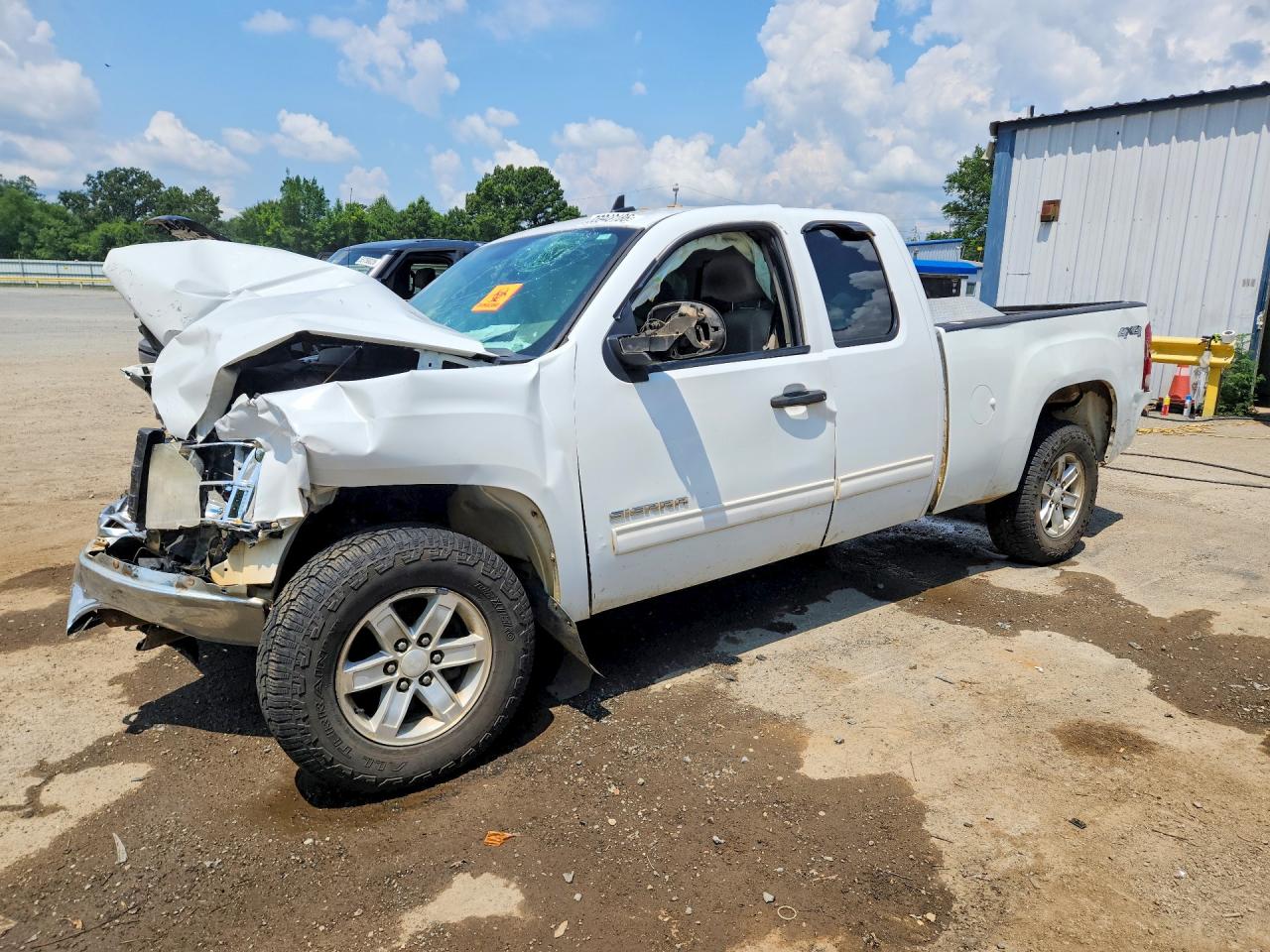 2011 GMC SIERRA