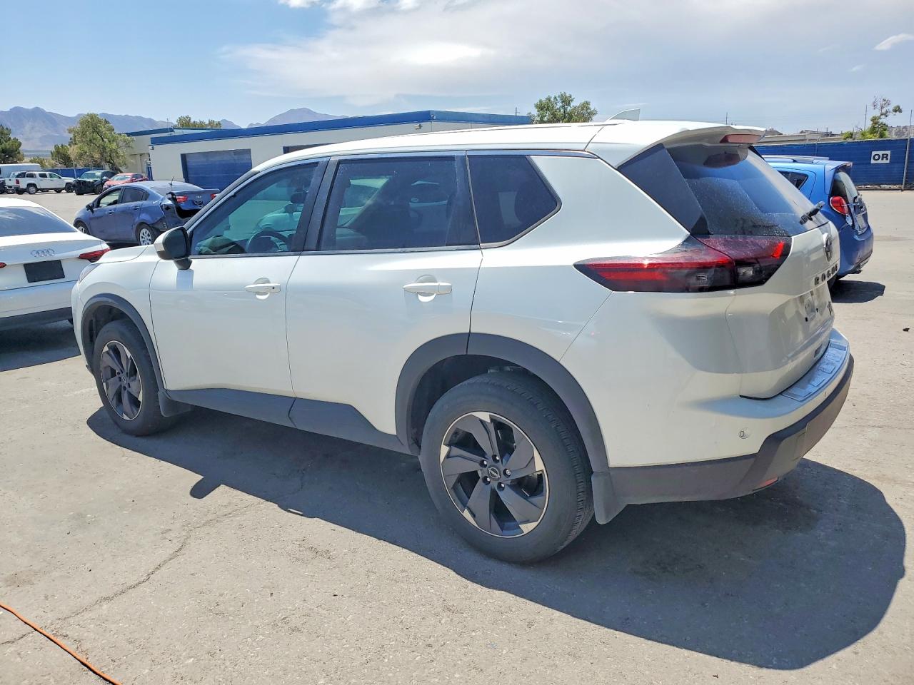 2025 NISSAN ROGUE