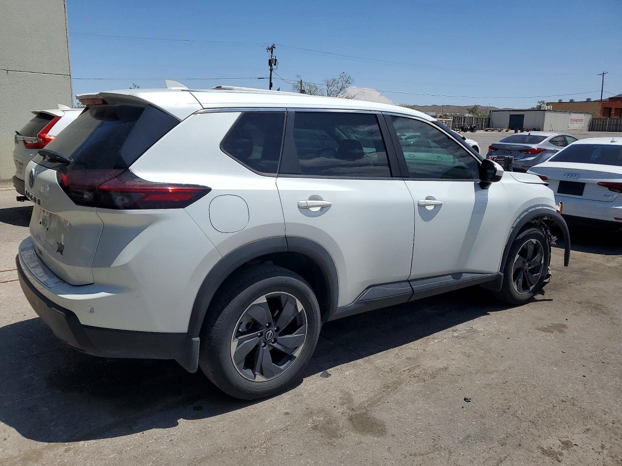 2025 NISSAN ROGUE