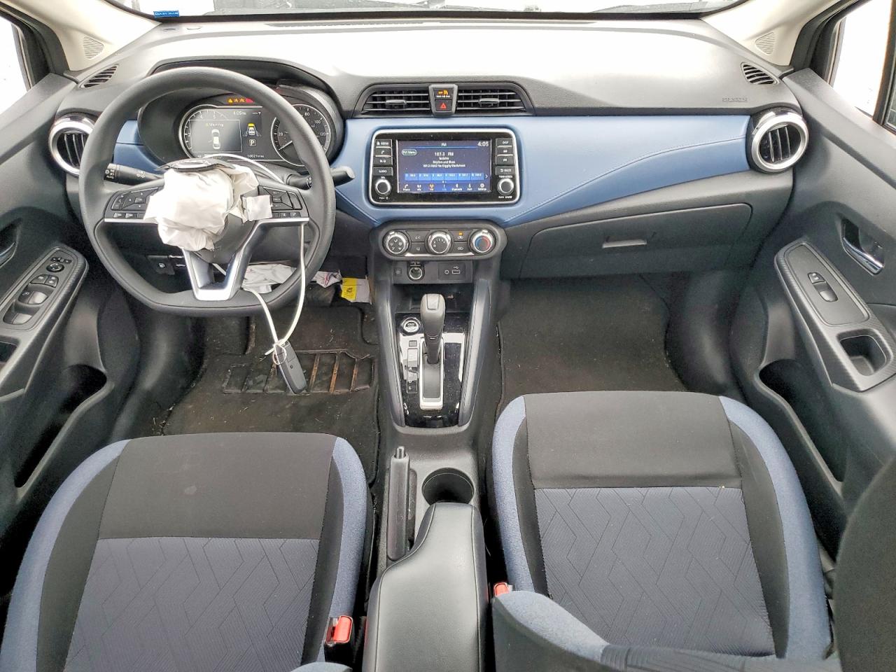 2025 NISSAN VERSA