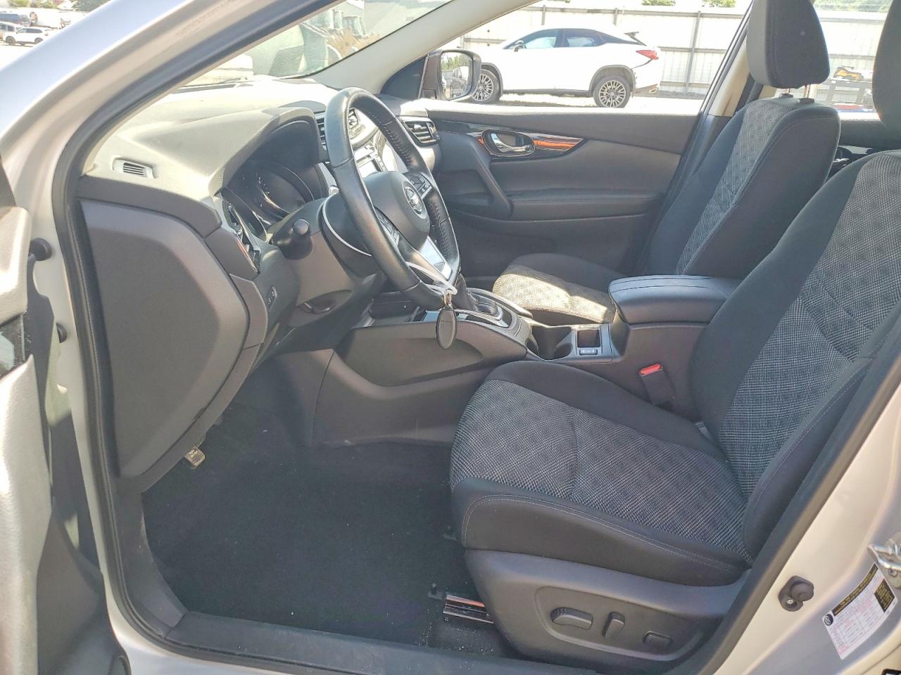 2021 NISSAN ROGUE