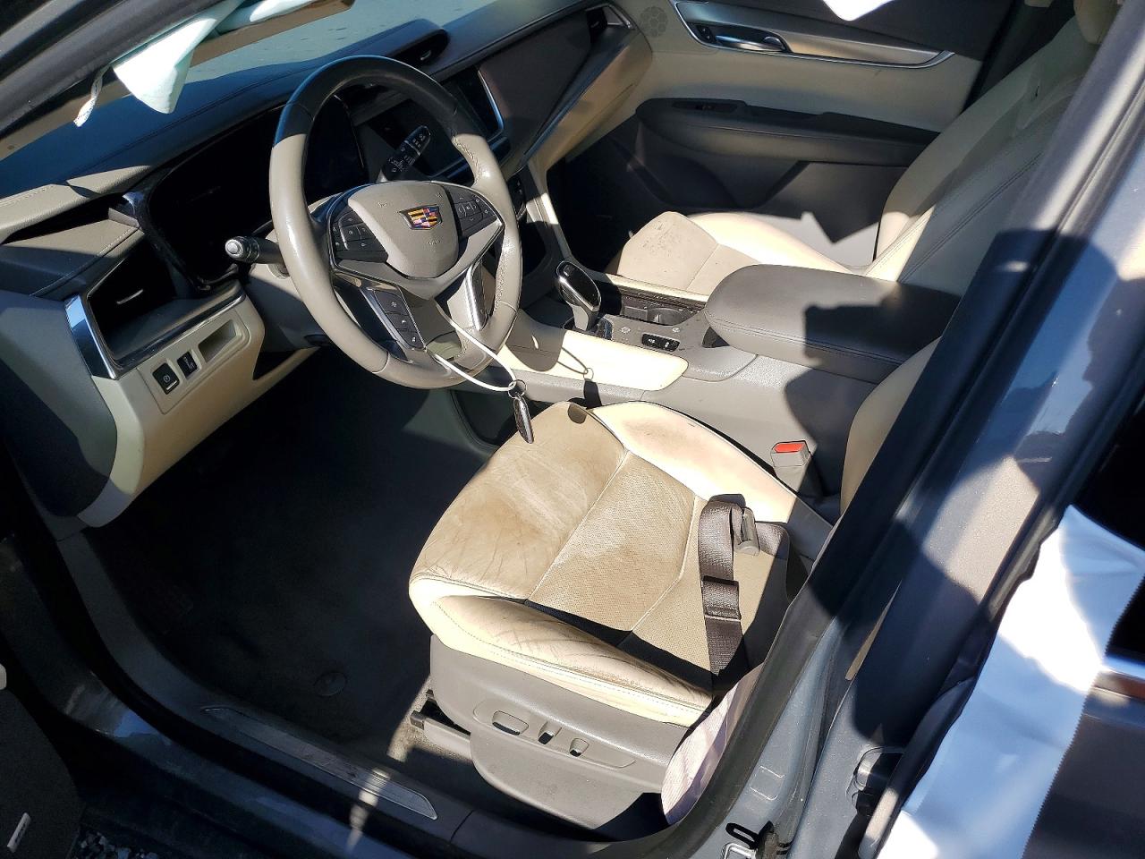 2019 CADILLAC XT5