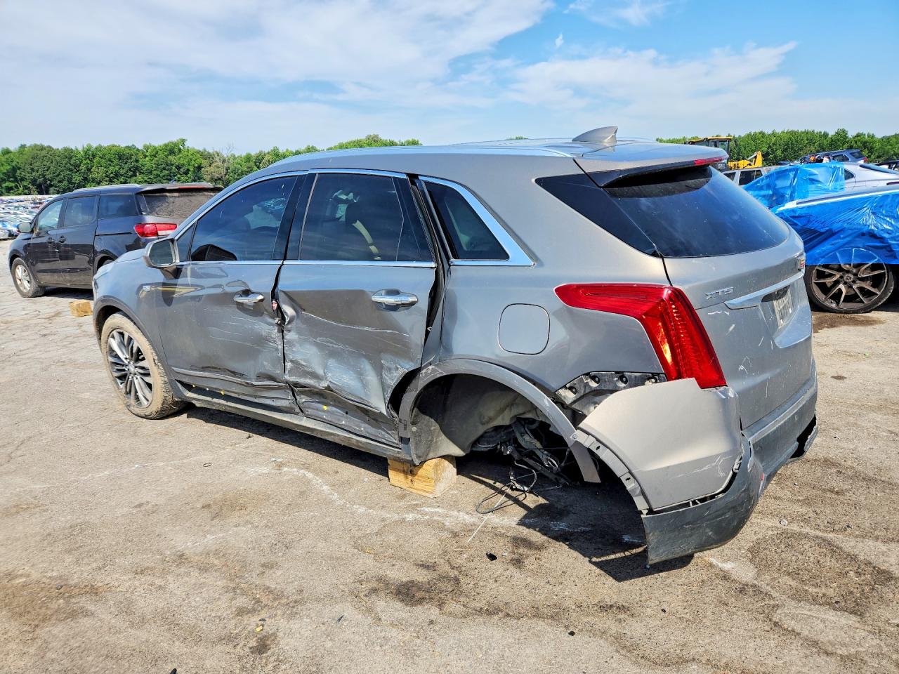 2019 CADILLAC XT5