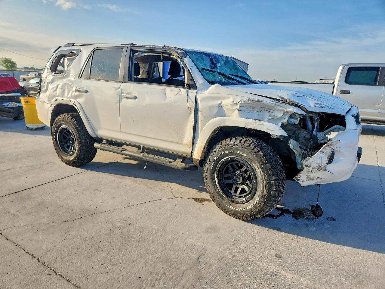 2023 TOYOTA 4RUNNER