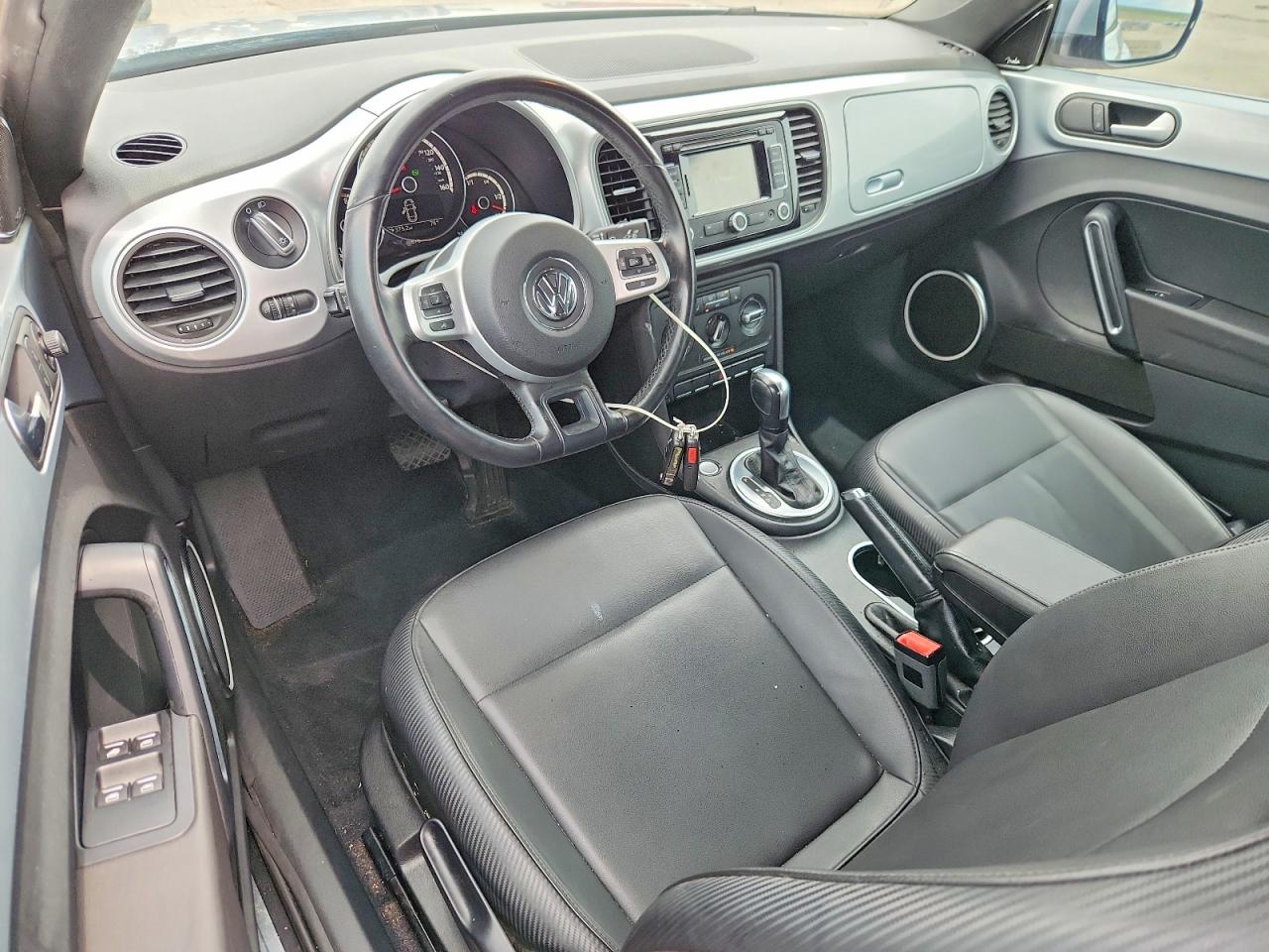 2013 VOLKSWAGEN BEETLE