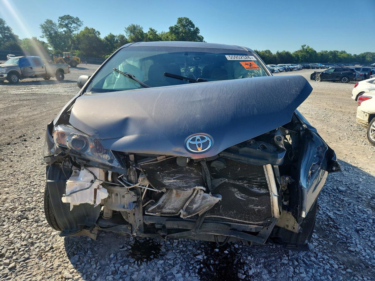 2017 TOYOTA SIENNA