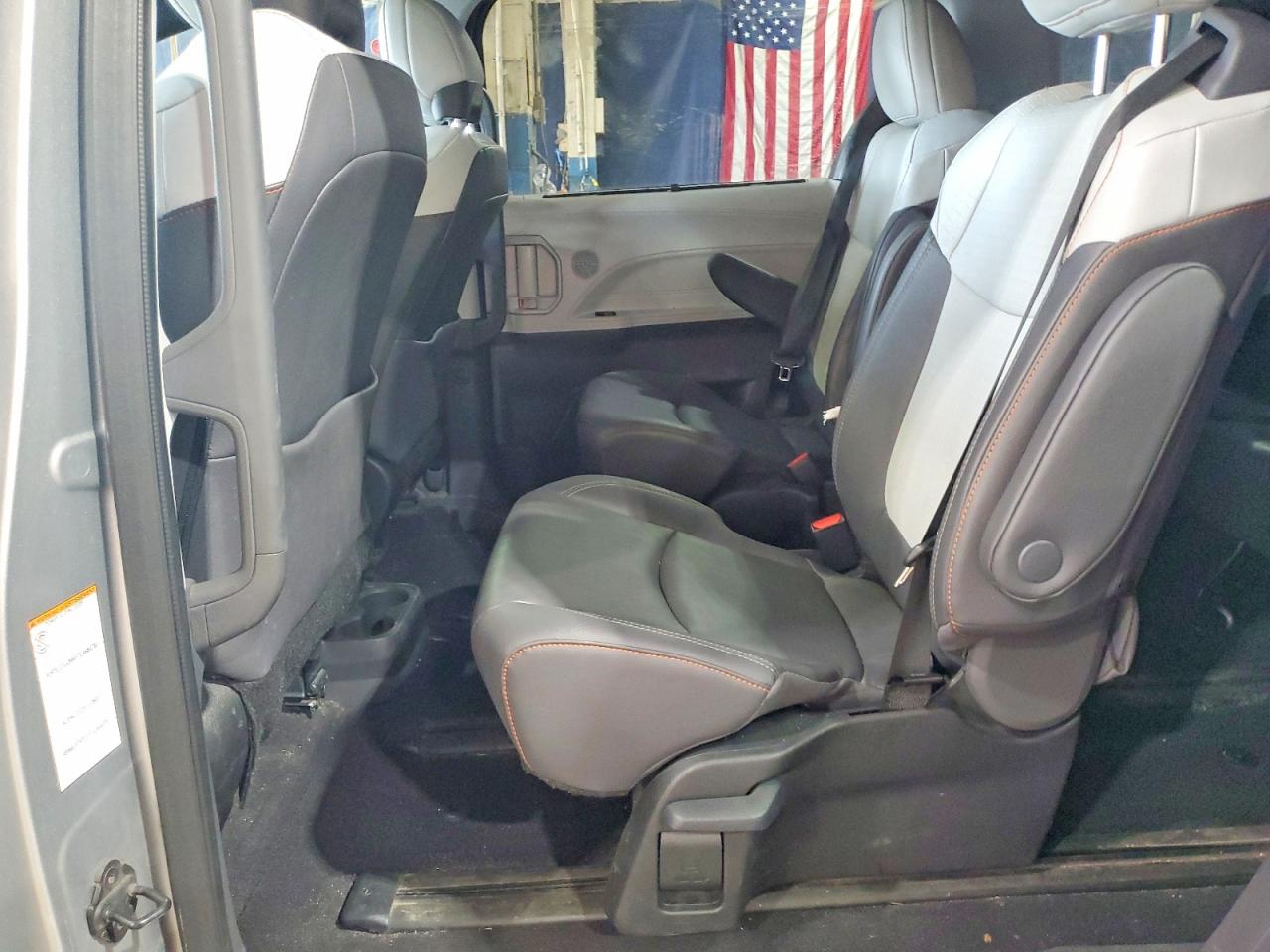 2023 TOYOTA SIENNA