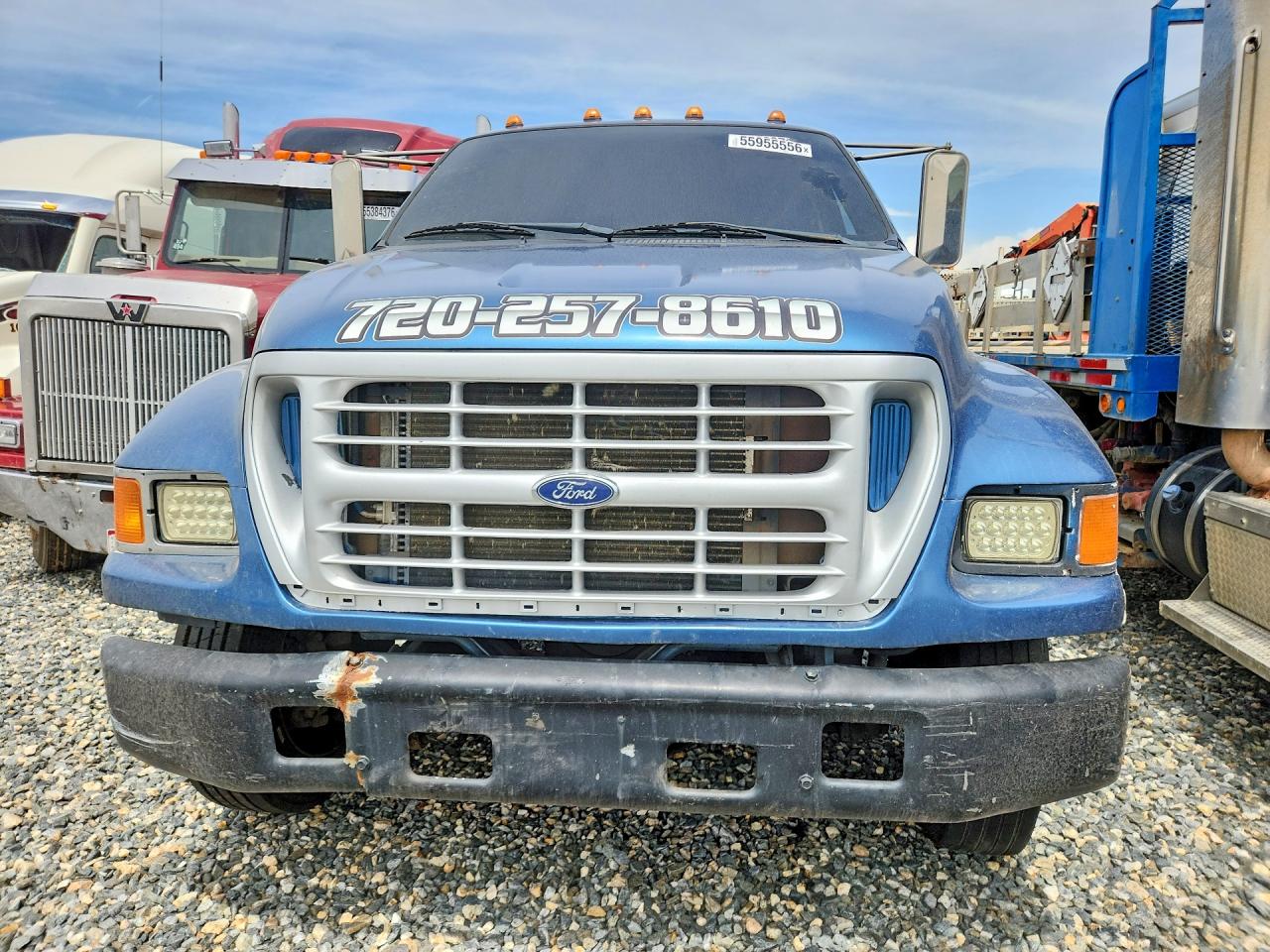 2003 FORD F650