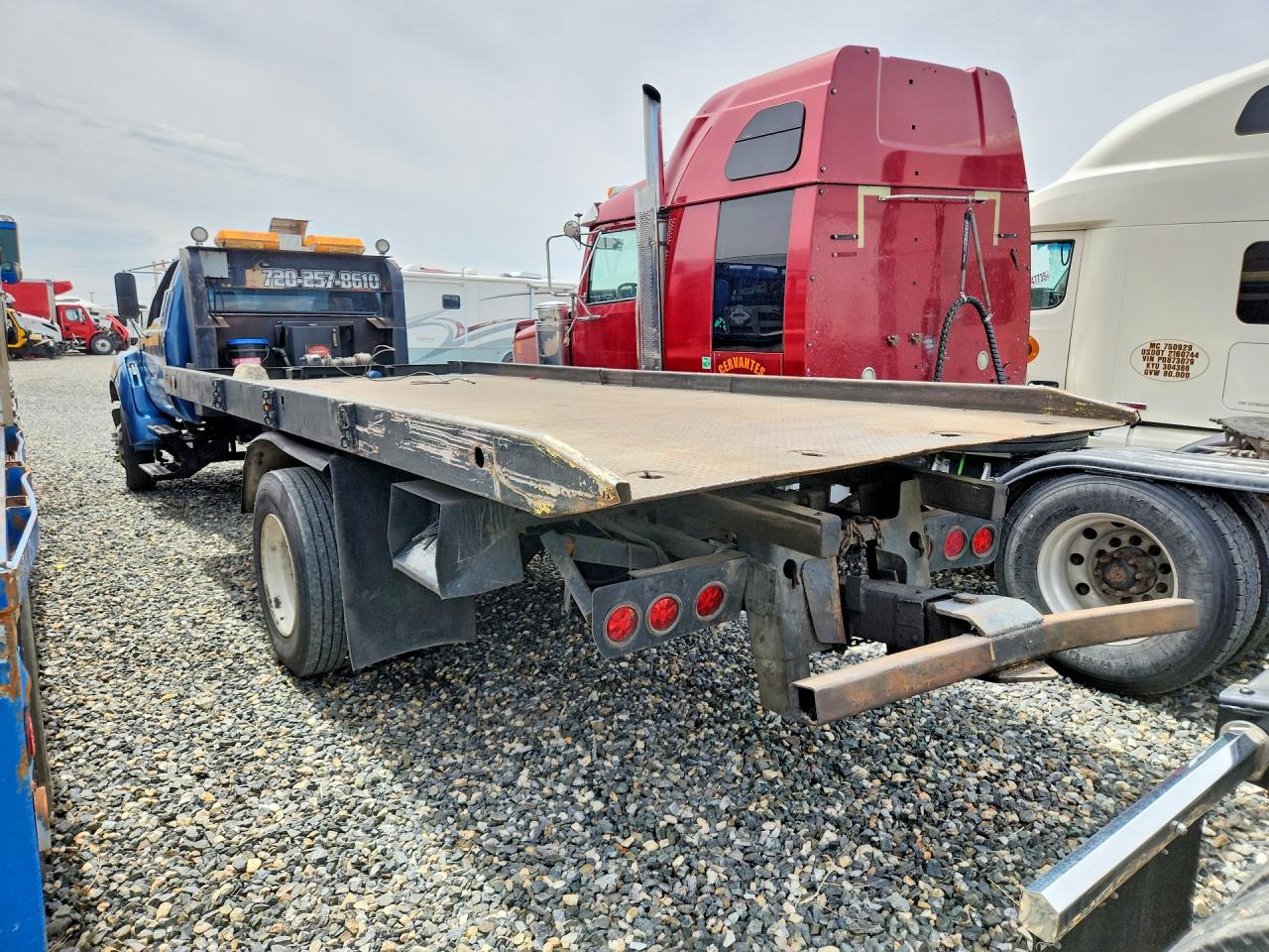 2003 FORD F650
