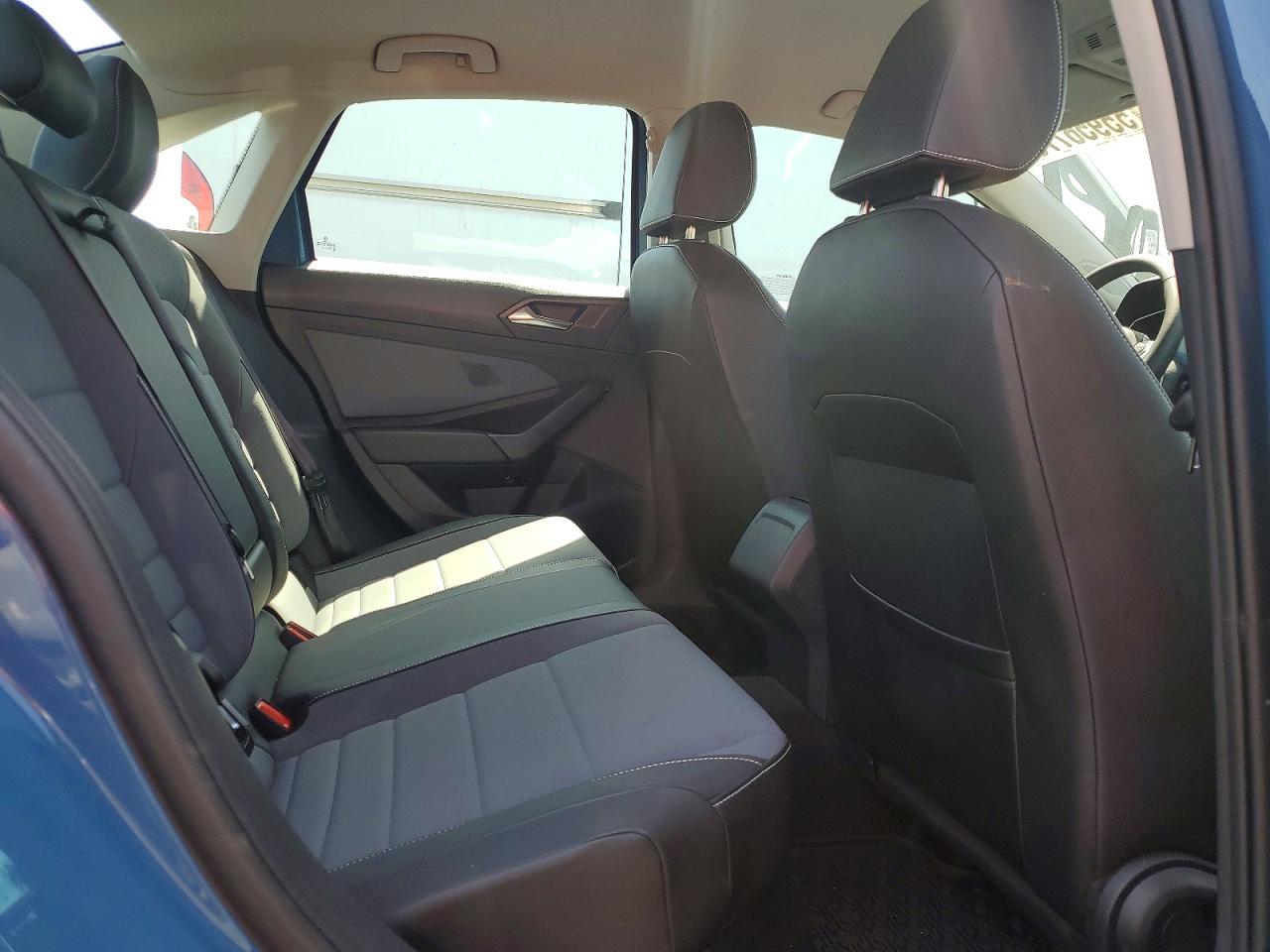 2025 VOLKSWAGEN JETTA